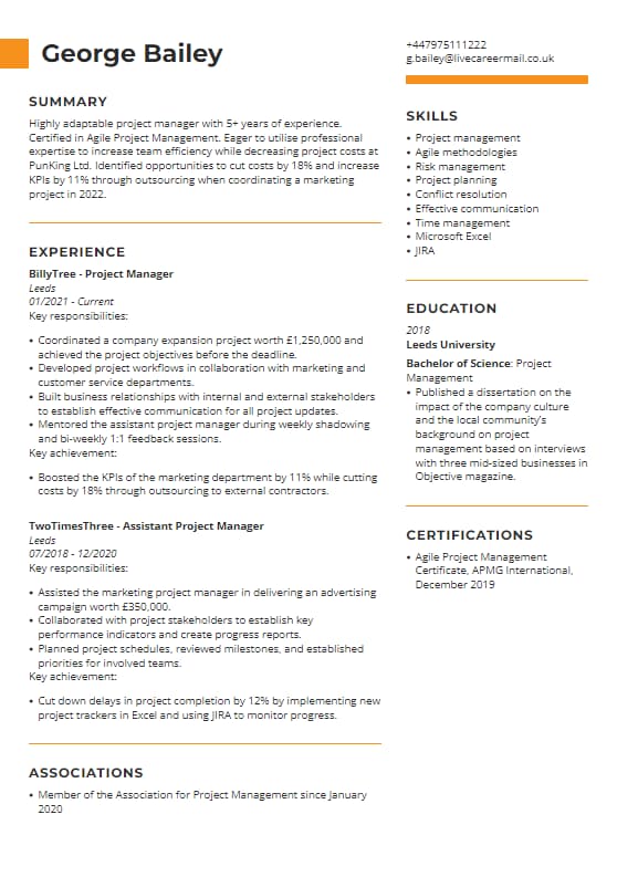 Model de CV creativ de la LiveCareer
