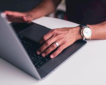 Cât de lung ar trebui să fie un CV în 2025: 1 sau 2 pagini?